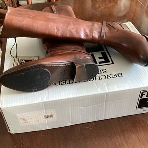 Frye women’s leather boots, Lindsay Plate Redwood.  Knee-high. Never worn.